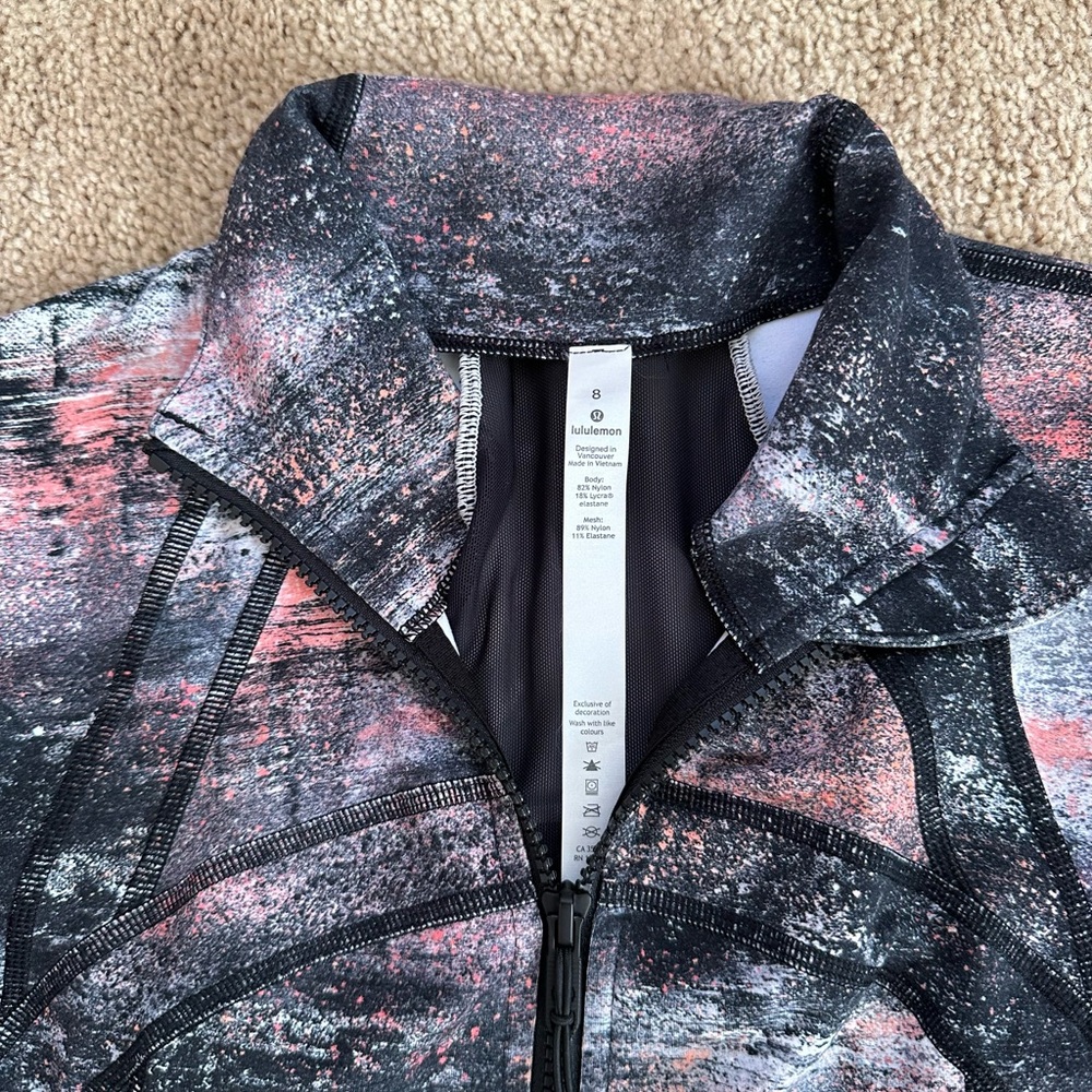 Lululemon Define Jacket in Azurite Poppy Coral multi - Picture 5 of 5